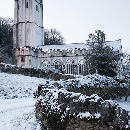 Old Church House Inn Newton Abbot Exteriör bild