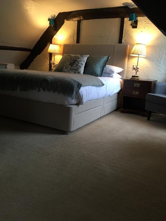 Old Church House Inn Newton Abbot Rum bild